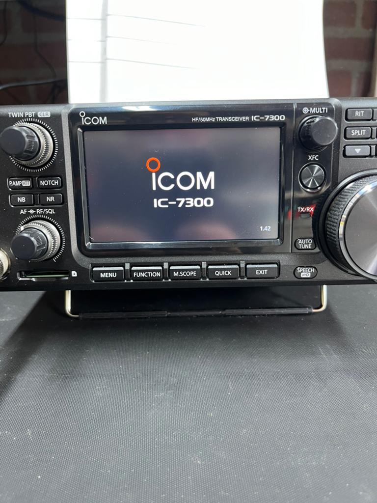 Icom 7300 hf, Telecommunicatie, Zenders en Ontvangers, Ophalen of Verzenden, Zo goed als nieuw