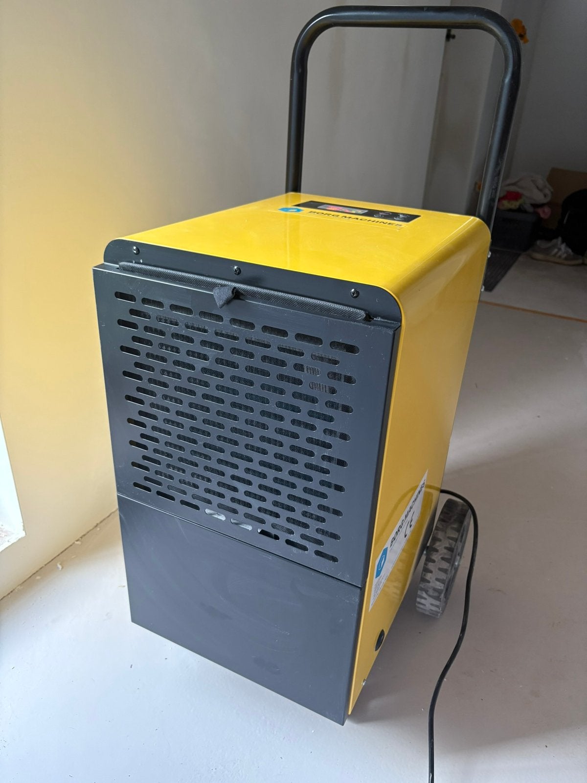 Bouwdroger te huur €5 euro per dag (50L/dag, 700Watt), Ophalen, Zo goed als nieuw, Afzuiger