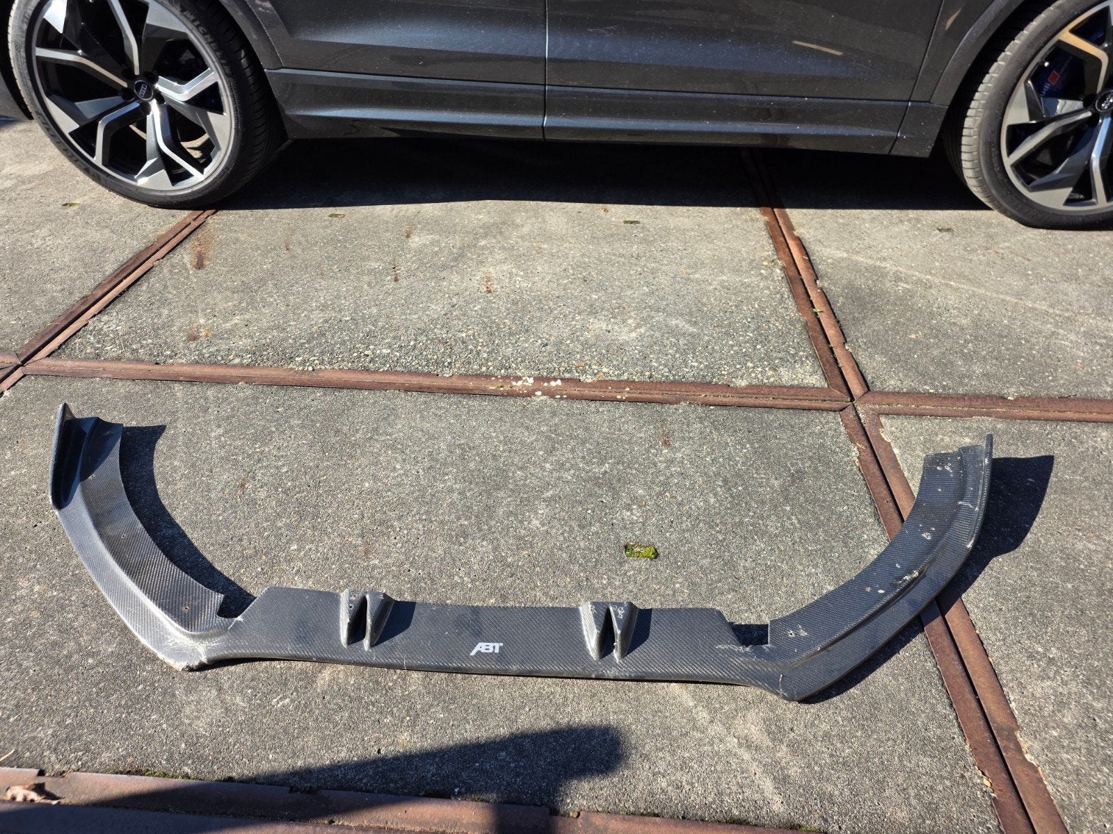 Audi RS6 C7 Carbon Frontlip met schade, Ophalen, Gebruikt, Voor, Audi