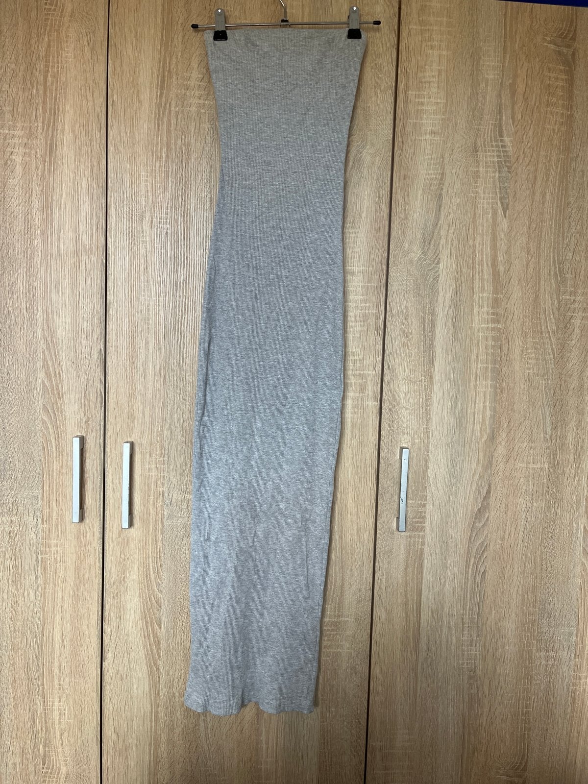FB Sister Grijze Rib Maxi Jurk - Zo goed als nieuw, Ophalen of Verzenden, Zo goed als nieuw, Maat 34 (XS) of kleiner, Grijs