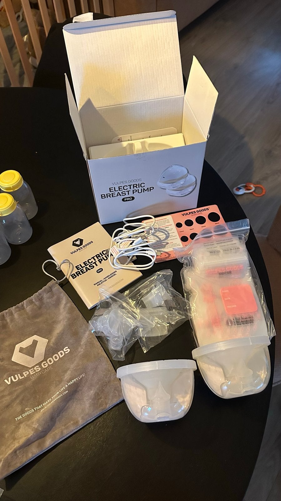 Vulpes Goods Elektrische Borstkolf Pro met accessoires, Kinderen en Baby's, Ophalen of Verzenden, Zo goed als nieuw, Draadloos
