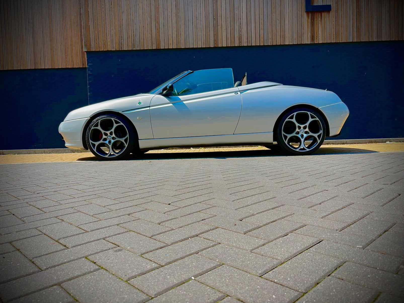 Alfa Romeo Spider 2.0 16V 116KW Cabrio 1998 Grijs, 1345 kg, 4 cilinders, Cabriolet, Spider