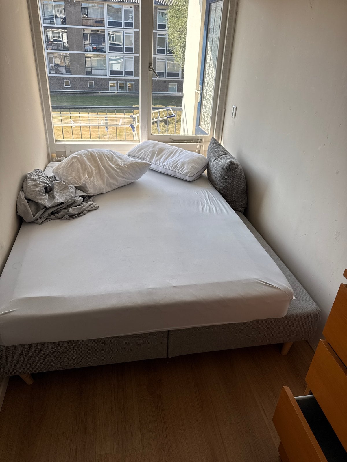 Gratis boxspring met matras, Ophalen, Gebruikt, Tweepersoons, 140 cm