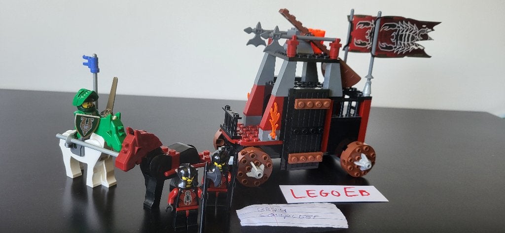 Lego 8874 - Battle Wagon - Castle/Knights Kingdom II, Lego, Compleet, Ophalen of Verzenden, Zo goed als nieuw