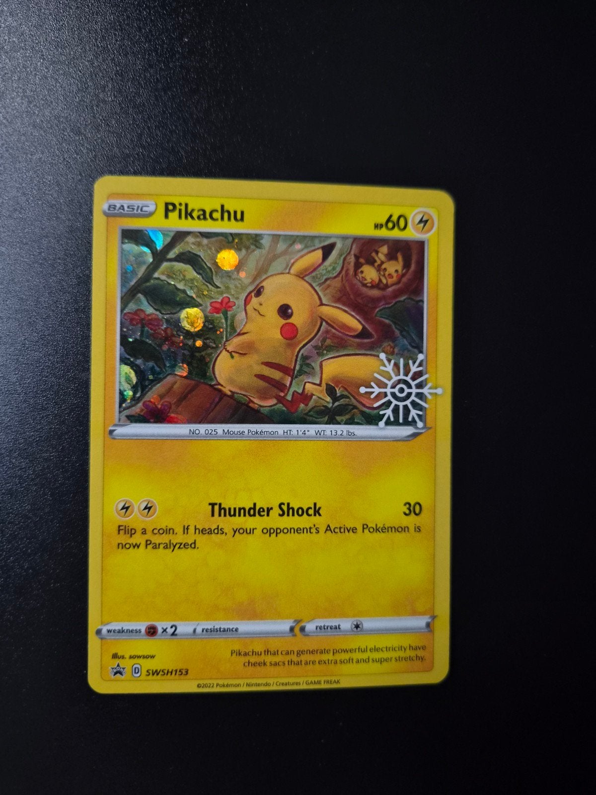 Pikachu SWSH153 Pokemon Snowflake promo, Ophalen of Verzenden, Zo goed als nieuw, Booster, Foil