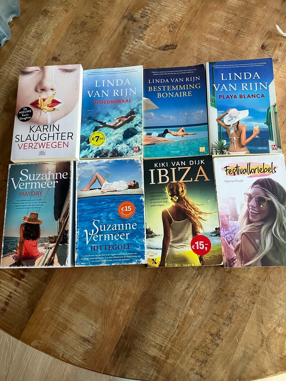 Pakket: 8 thrillers van oa Linda van Rijn, Suzanne Vermeer e, Boeken, Thrillers, Ophalen of Verzenden, Gelezen, Nederland