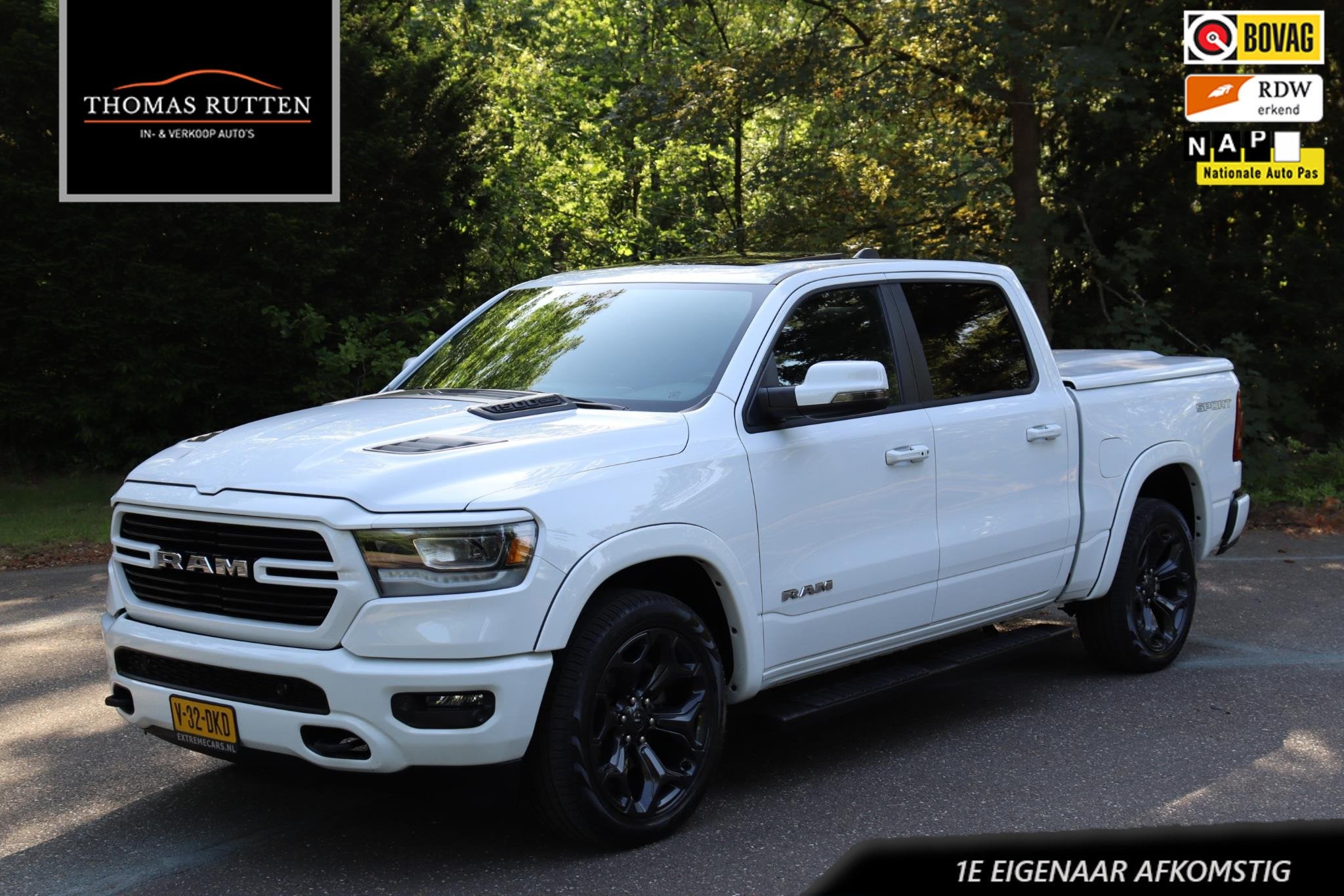 Dodge Ram 1500 5.7 V8 4x4 Crew Cab Laramie Sport 2024 NAP |, Auto's, Dodge, Automaat, Gebruikt, 5654 cc, Wit