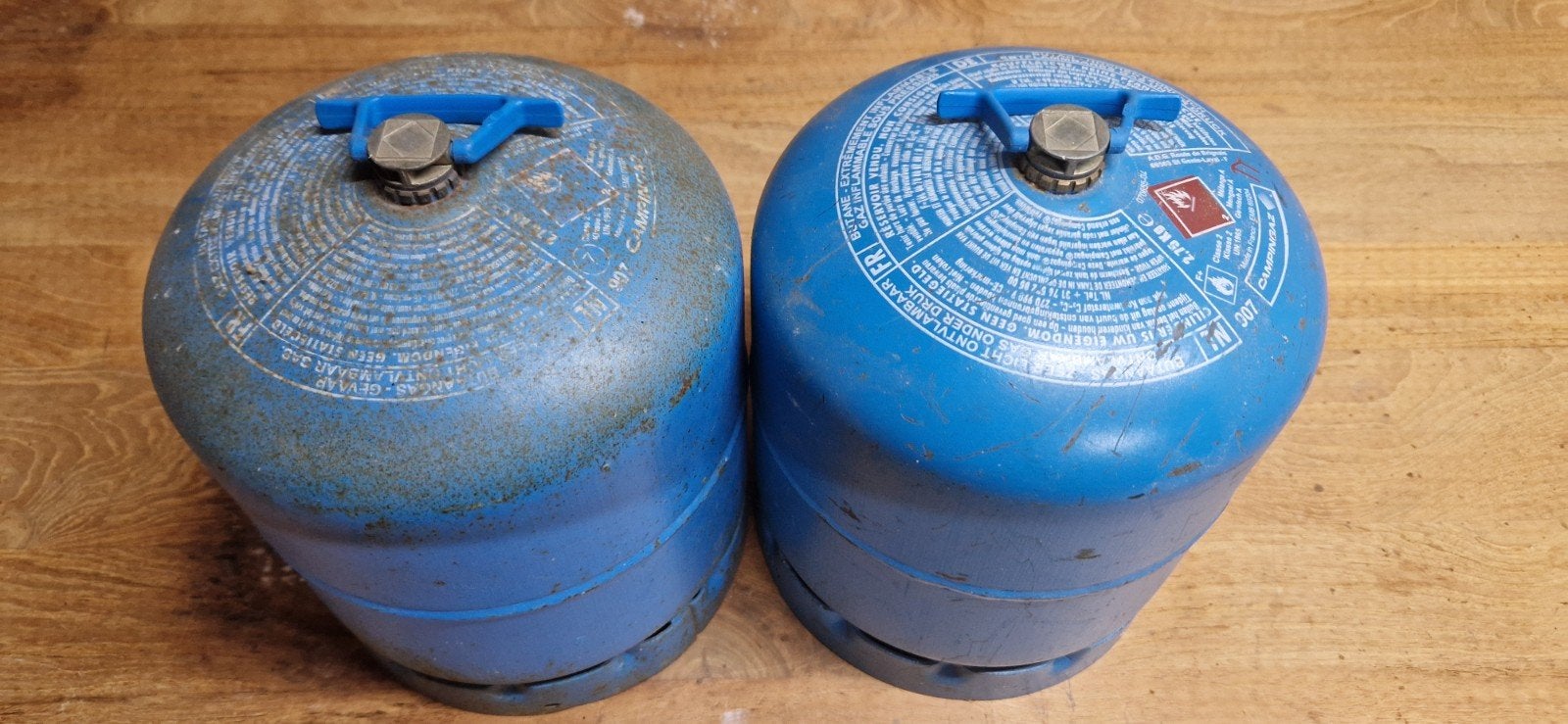 2x 907 Campingaz gasflessen (leeg/bijna leeg), Ophalen