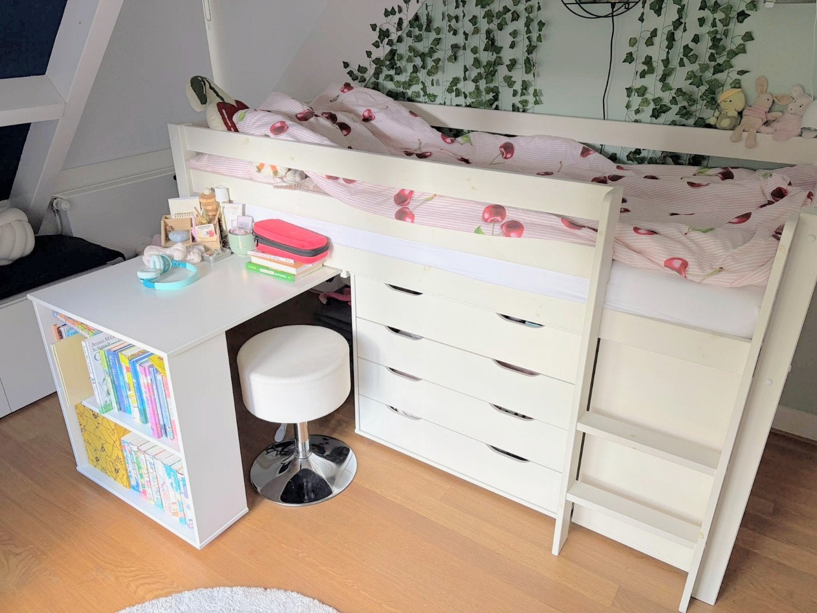 Witte halfhoogslaper incl. matras met bureau lades en kast, Ophalen, 90 cm, Eenpersoons, Minder dan 160 cm