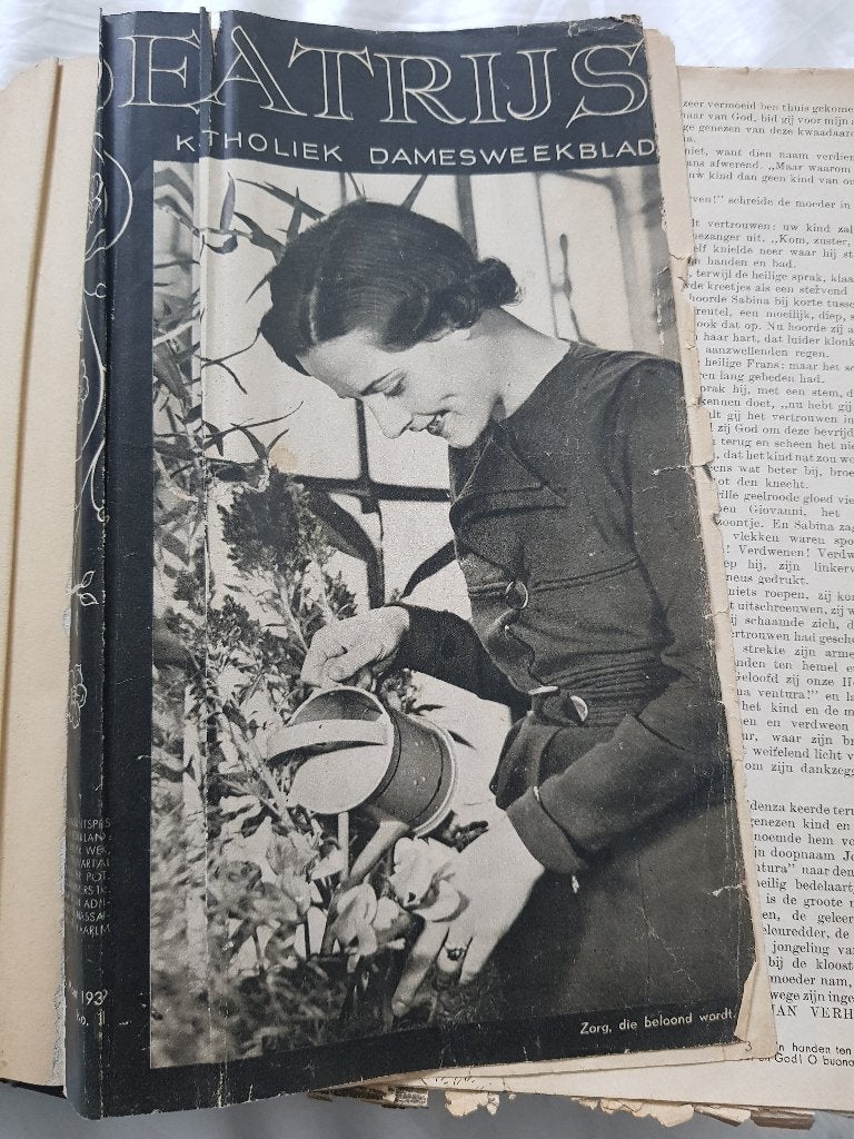 beatrijs katholiek damesblad 1939, Ophalen of Verzenden, Gelezen, Damesbladen