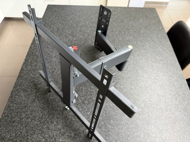 Vogel's TVM 3445 B Full Motion TV muurbeugel, Ophalen, Zo goed als nieuw