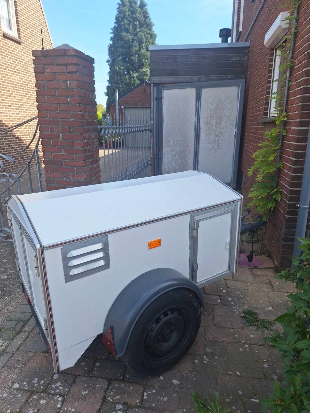 hondenaanhanger, Dieren en Toebehoren, Ophalen, Gebruikt