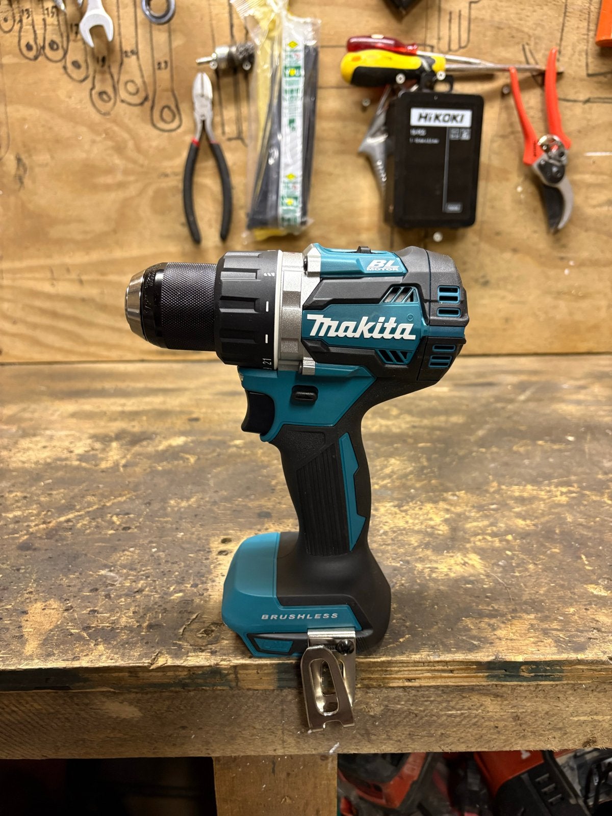 Nieuwe en ongebruikte Makita DDF484 Boor-/Schroefmachine, Variabele snelheid, Nieuw, Ophalen of Verzenden, Boor- en Schroefmachine