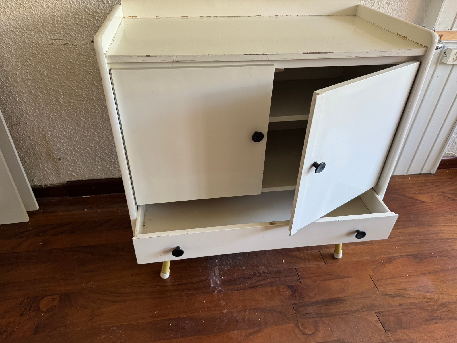 Babycommode vintage ongeveer 1965, Ophalen, 50 tot 70 cm, 105 cm of meer, 100 cm of meer