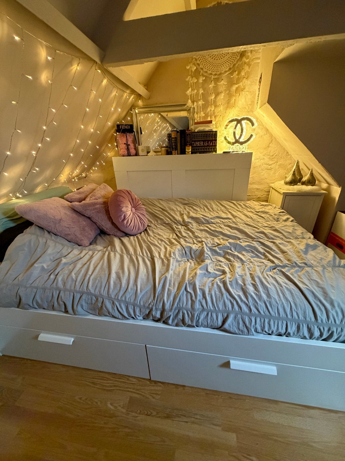 IKEA Brimnes bed met opbergruimte - Verkoop wegens verhuizin, Ophalen, Gebruikt, Wit, Tweepersoons