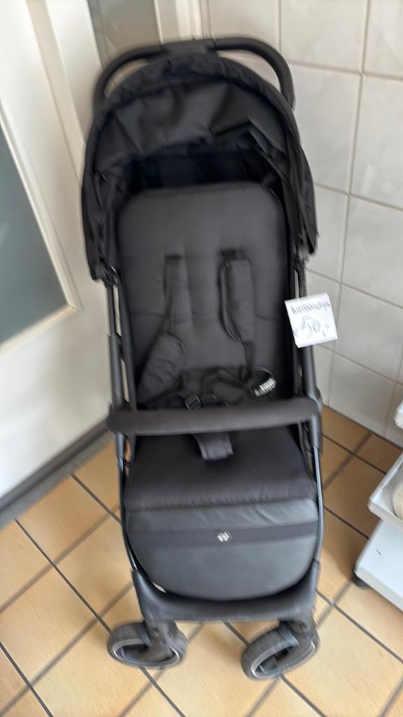 Compacte en lichte buggy, ideaal voor onderweg, Ophalen, Zo goed als nieuw, Overige merken, Verstelbare rugleuning