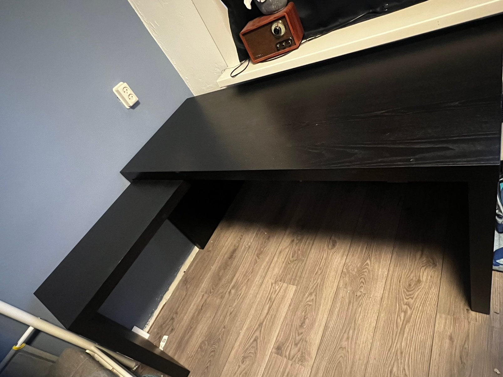 IKEA MALM Bureau met uitschuifbaar blad - Zwartbruin, Ophalen, Gebruikt, Spaanplaat of MDF, IKEA