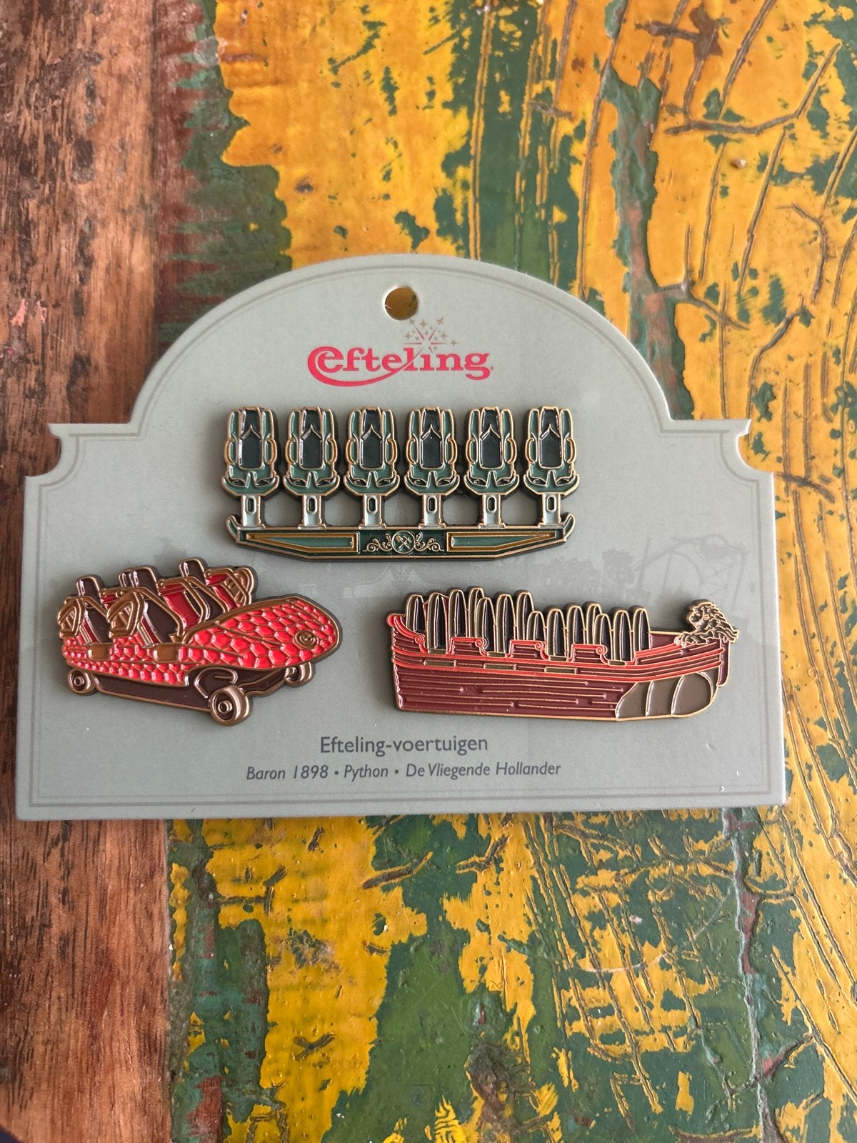 Efteling Voertuigen Speldjes Set - Baron, Python, Vliegende, Verzamelen, Ophalen of Verzenden, Nieuw, Button of Speldje