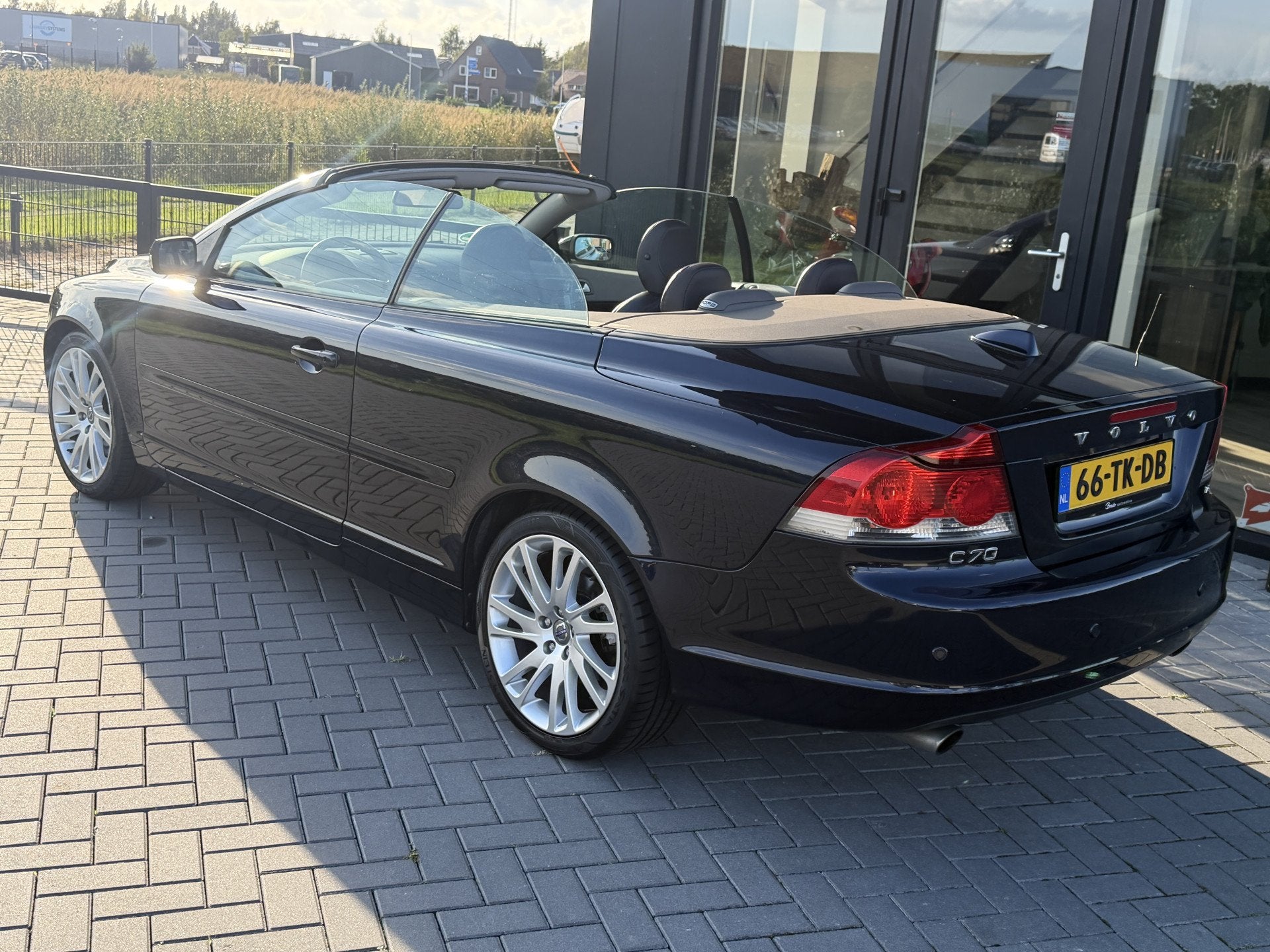 Volvo C70 Convertible 2.5 T5 Summum Clima | Leer | PDC | Nwe, Auto's, C70, Gebruikt, 2521 cc, 1626 kg
