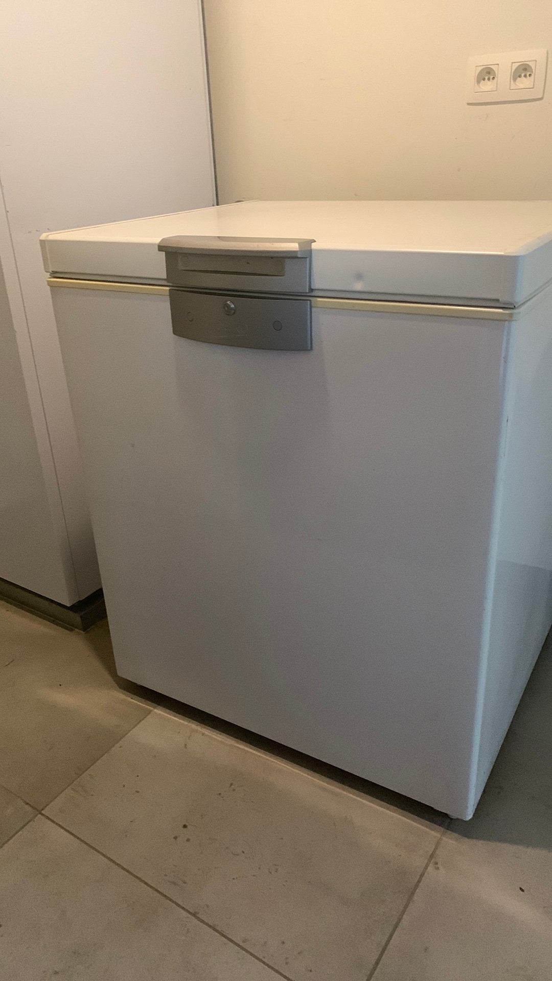 Diepvrieskist, Ophalen, Zo goed als nieuw, 90 cm of meer