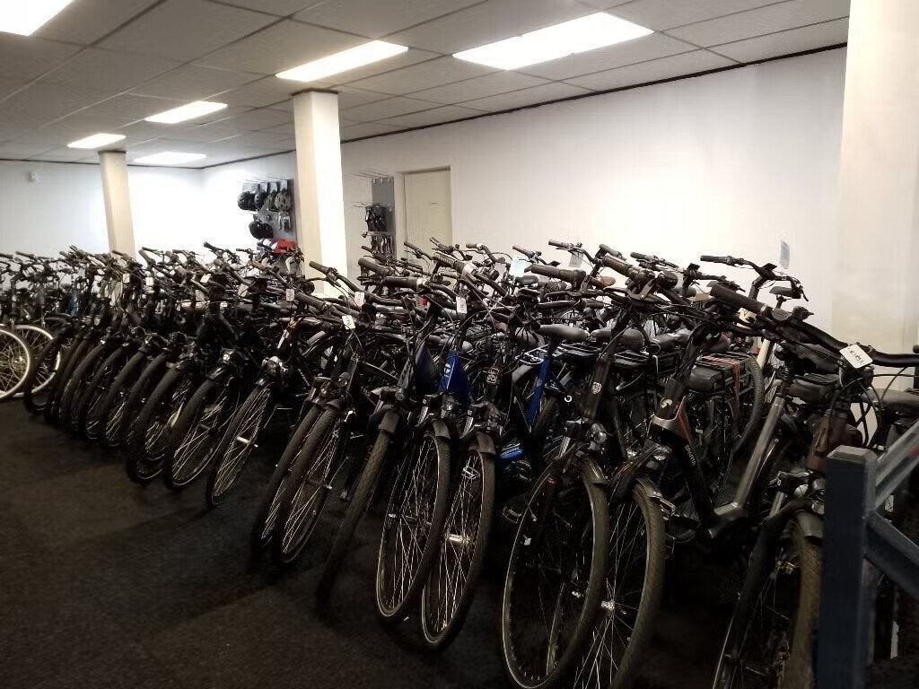 Ruim 80 (jong) gebruikte elektrische fietsen rijklaar!