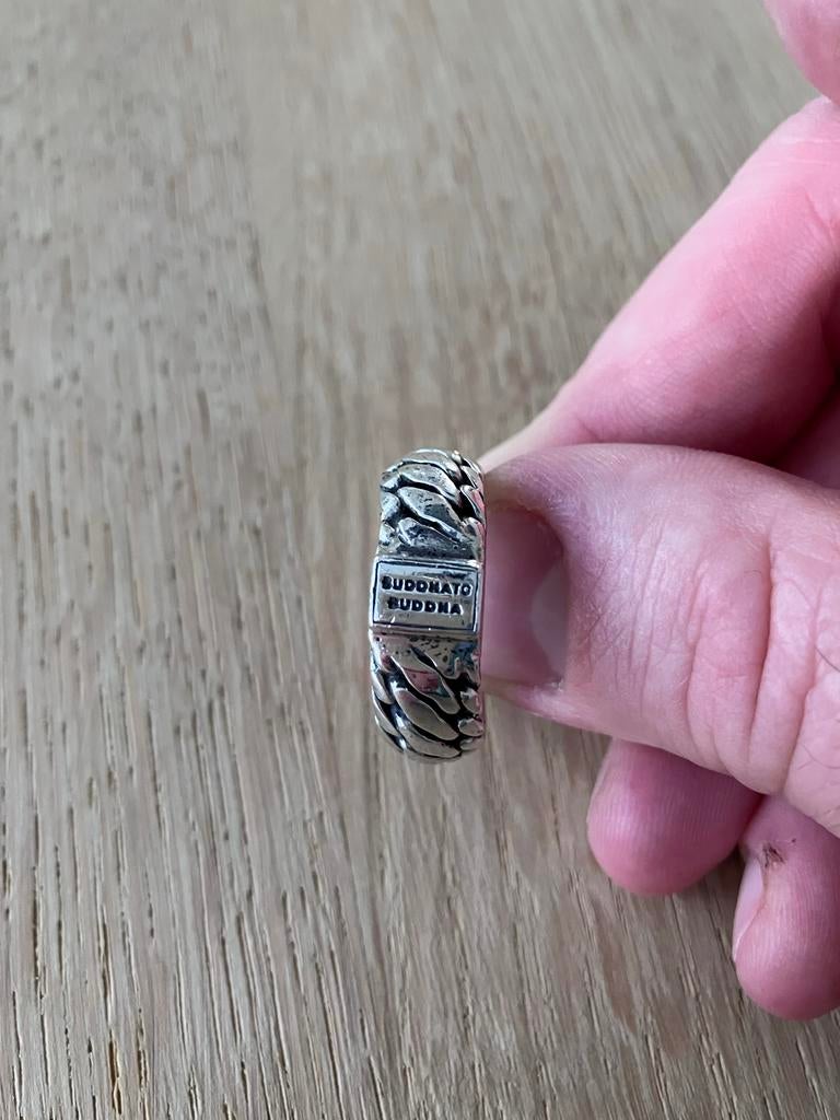 Buddha to Buddha Ring Ben Small - Zilver, Gebruikt, 20 of groter, Ophalen of Verzenden, Dame of Heer