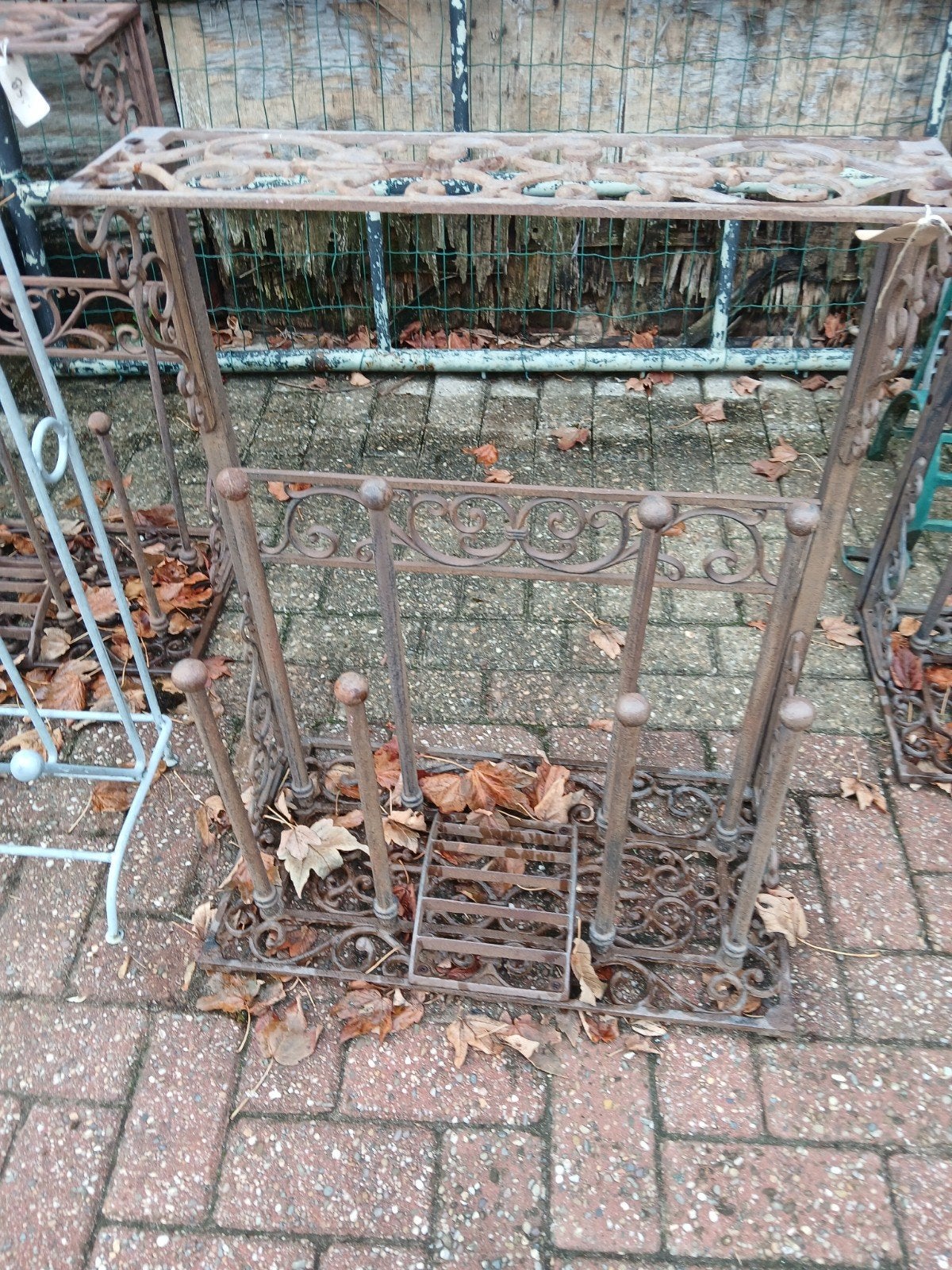 gietijzeren laarzenrek, Tuin en Terras, Ophalen, Gebruikt