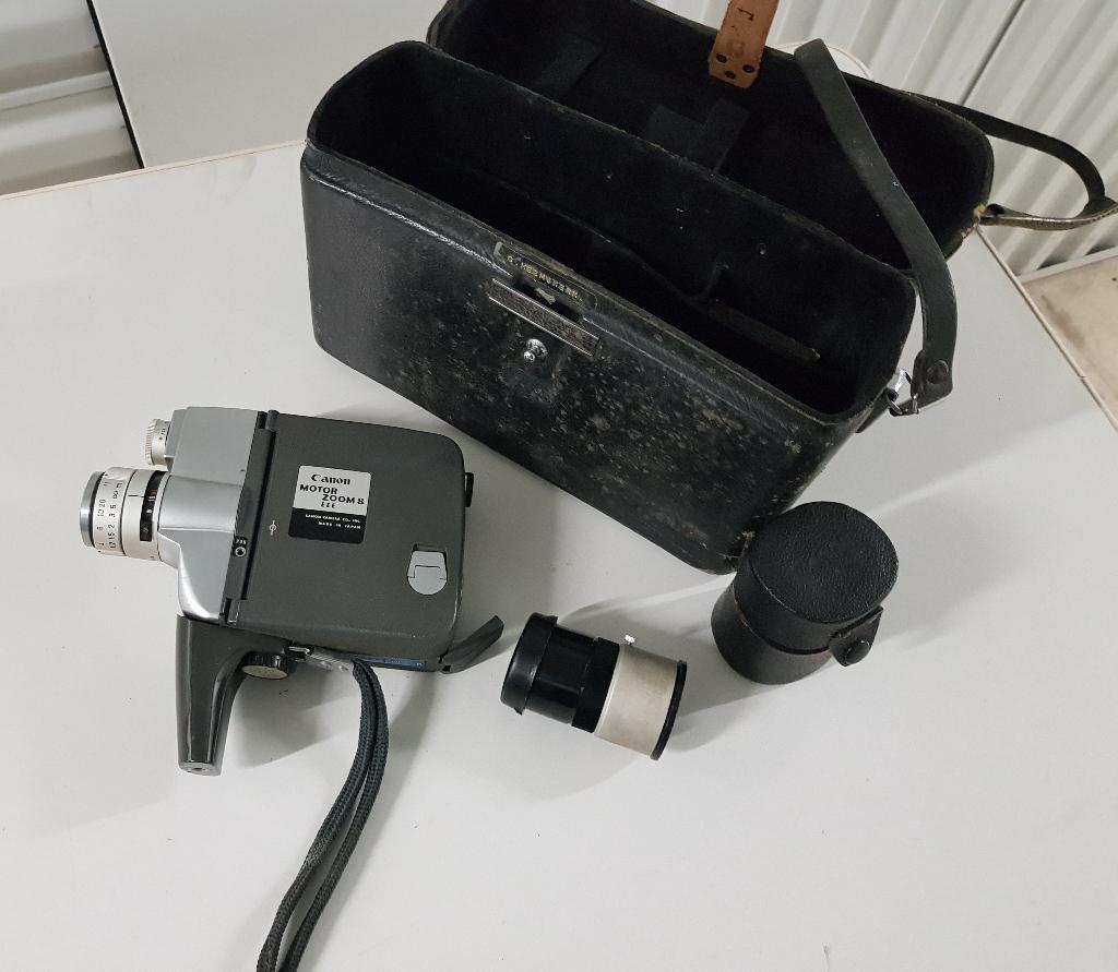 Canon Motor Zoom 8 EEE 8mm filmcamera, Ophalen of Verzenden, 1960 tot 1980, Filmcamera