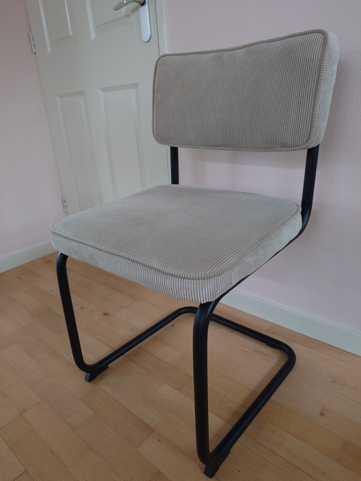 Eetkamerstoelen Beige 4 stuks, Ophalen, Gebruikt, Overige kleuren, Vier