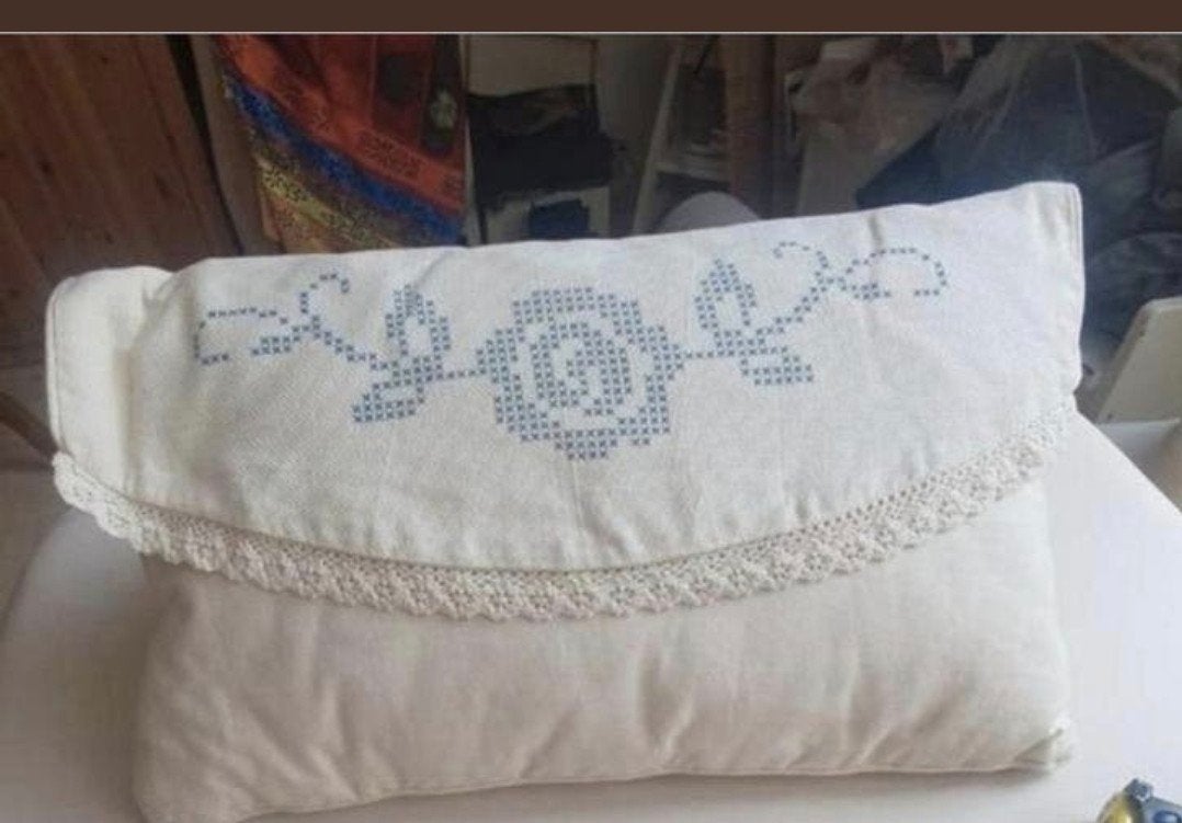 Prachtige kussens om te borduren, Ophalen of Verzenden, Zo goed als nieuw, Overige kleuren, Rechthoekig