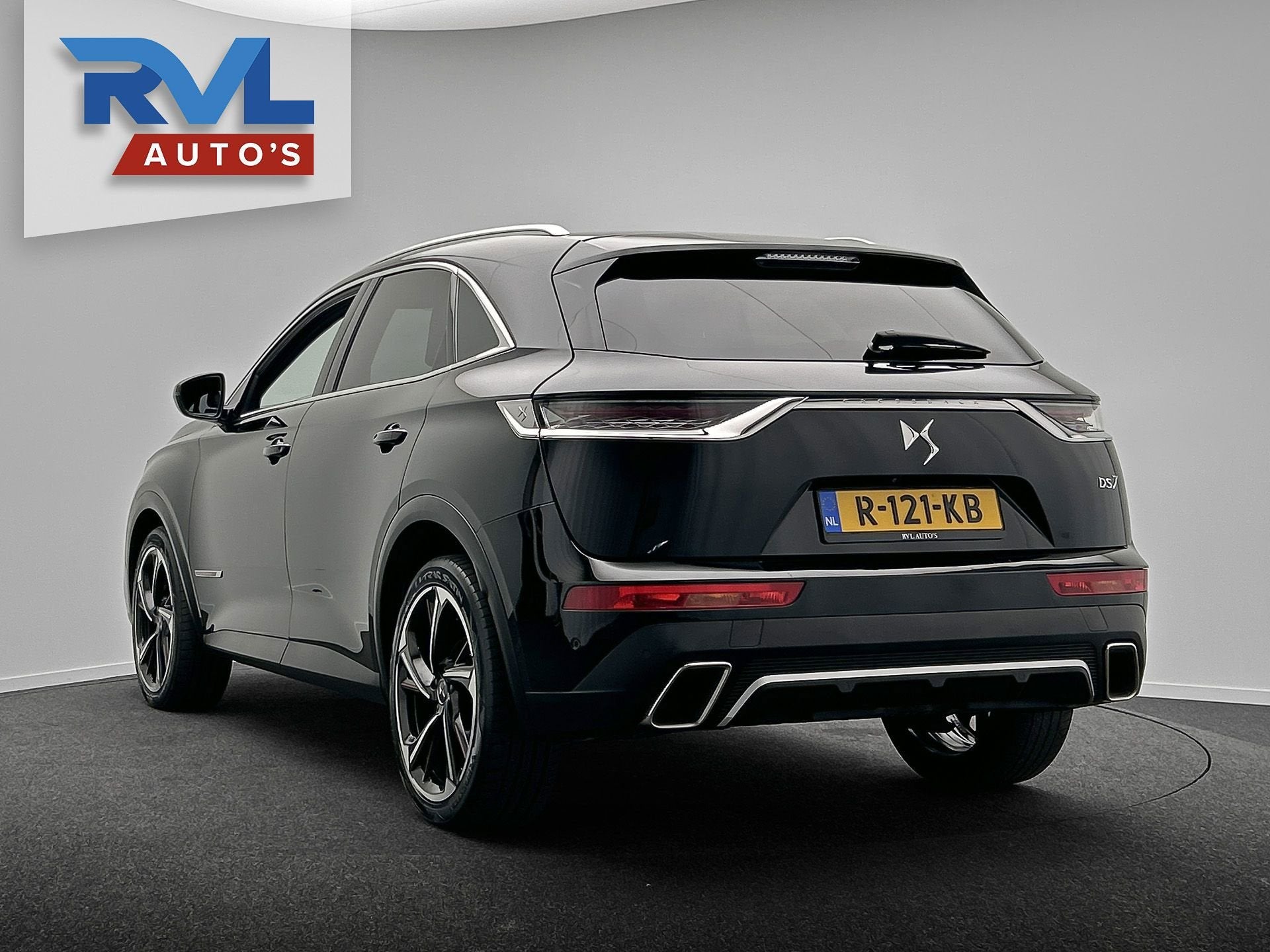 DS 7 Crossback 1.6 PureTech So Chic | Leder | Rondomzicht/Ca, Euro 6, 4 cilinders, Zwart, Leder