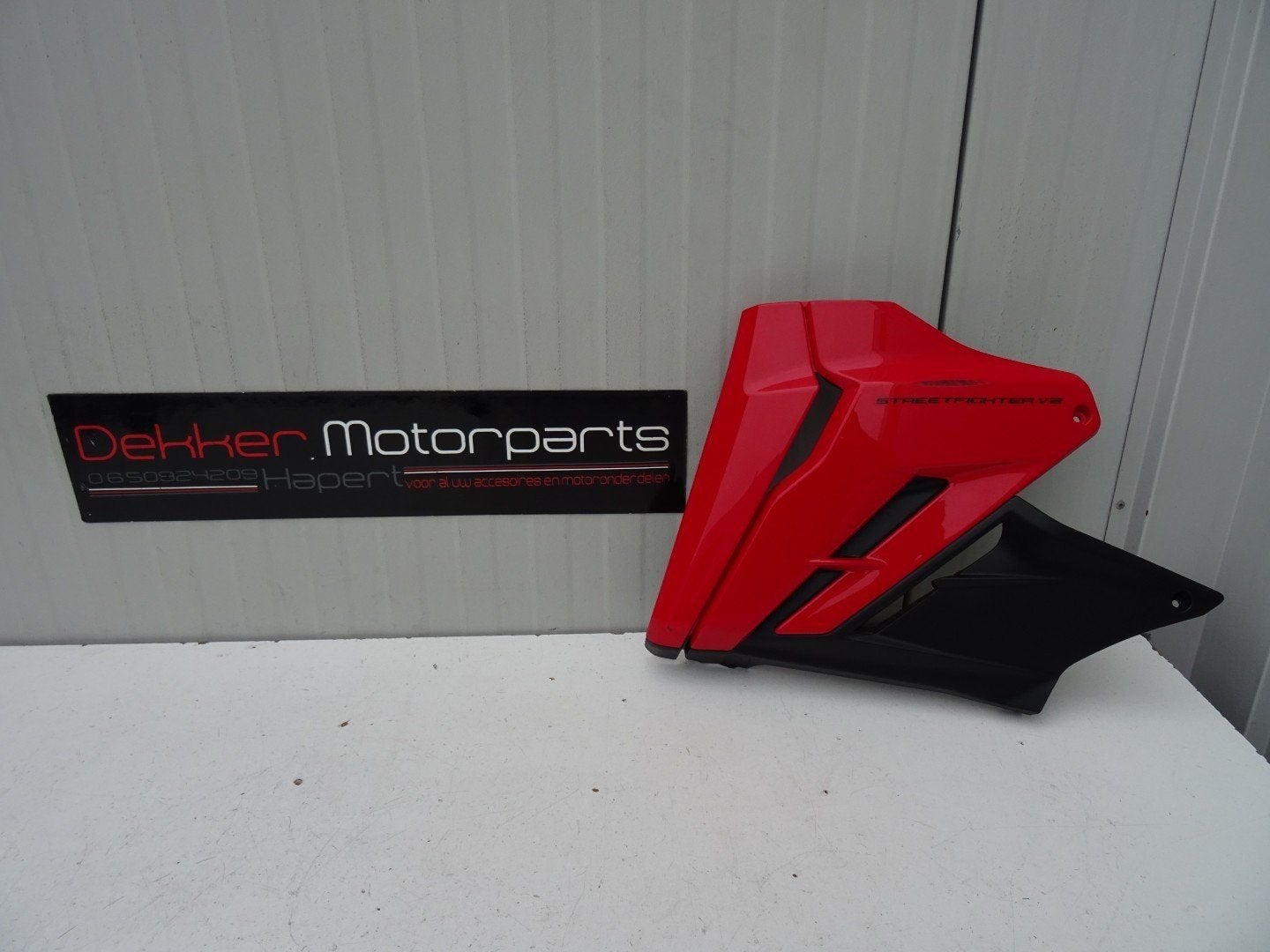 Linker Onderkuip / Kuipdeel Ducati Streetfighter V2 2022 >, Gebruikt, -, -, Ophalen of Verzenden