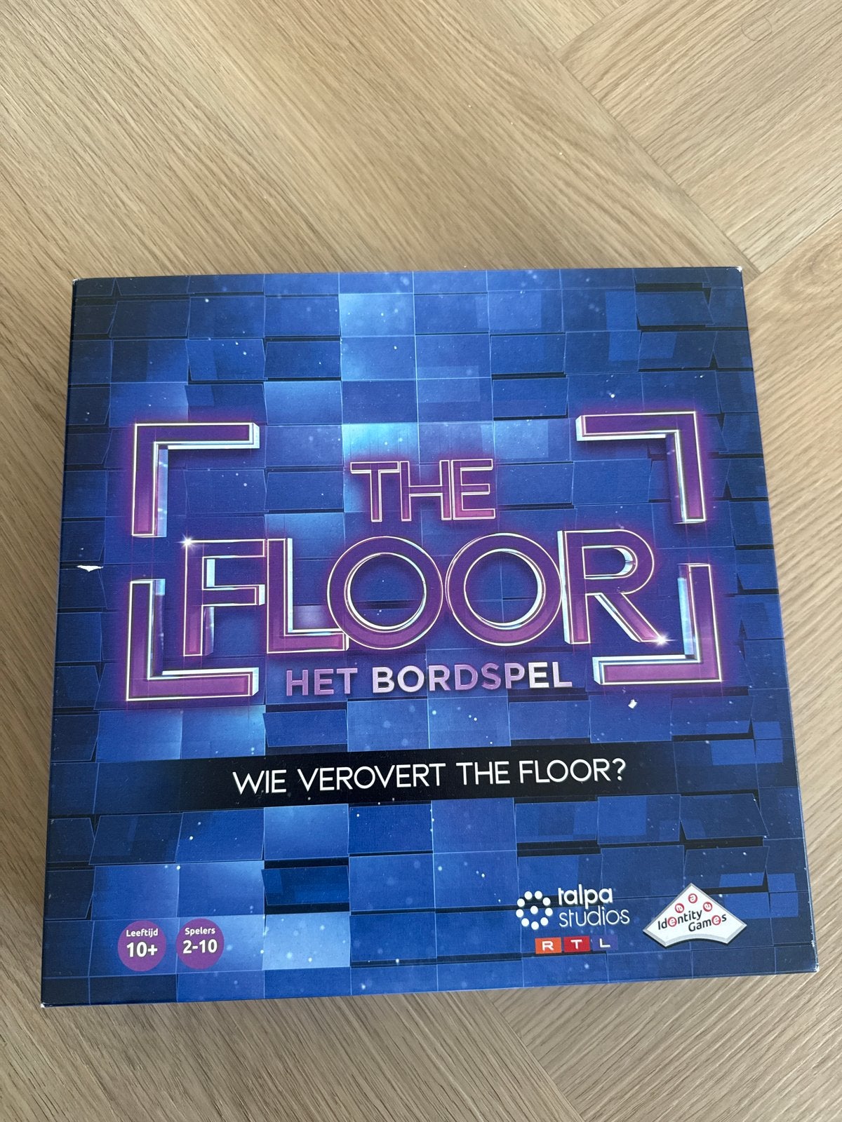 The Floor Het Bordspel - Wie verovert The Floor?, Drie of vier spelers, Ophalen of Verzenden, Gebruikt