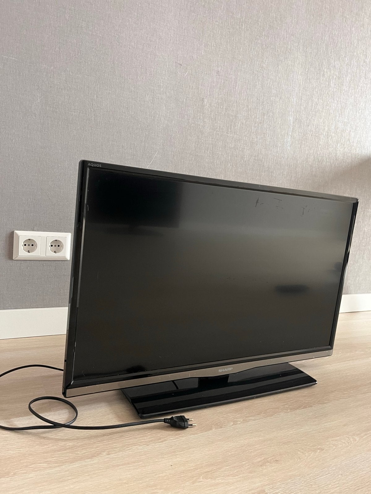 Sharp TV, Ophalen, Gebruikt, 50 Hz, 80 tot 100 cm