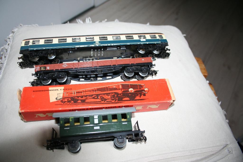 marklin wagons, Wisselstroom, Wagon, Ophalen of Verzenden, Zo goed als nieuw