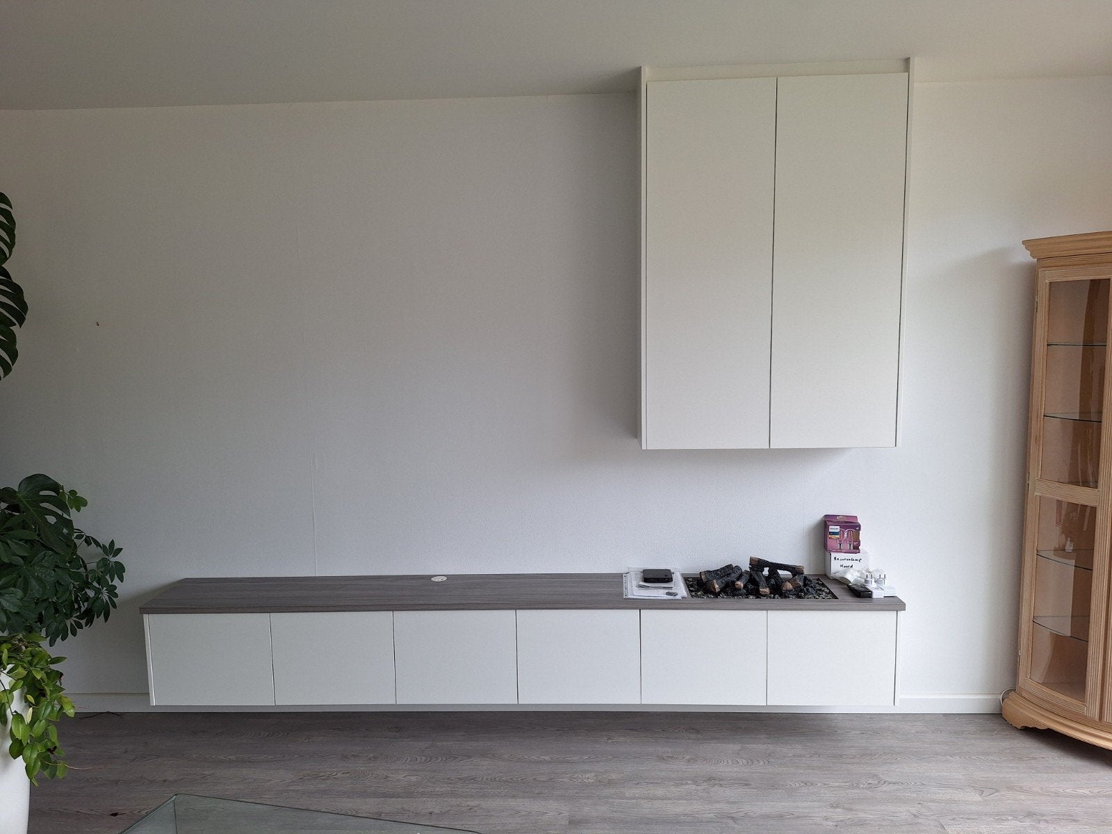 Tv meubel met open haard, Huis en Inrichting, Kasten | Televisiemeubels, Ophalen, ?, Minder dan 100 cm, 25 tot 50 cm