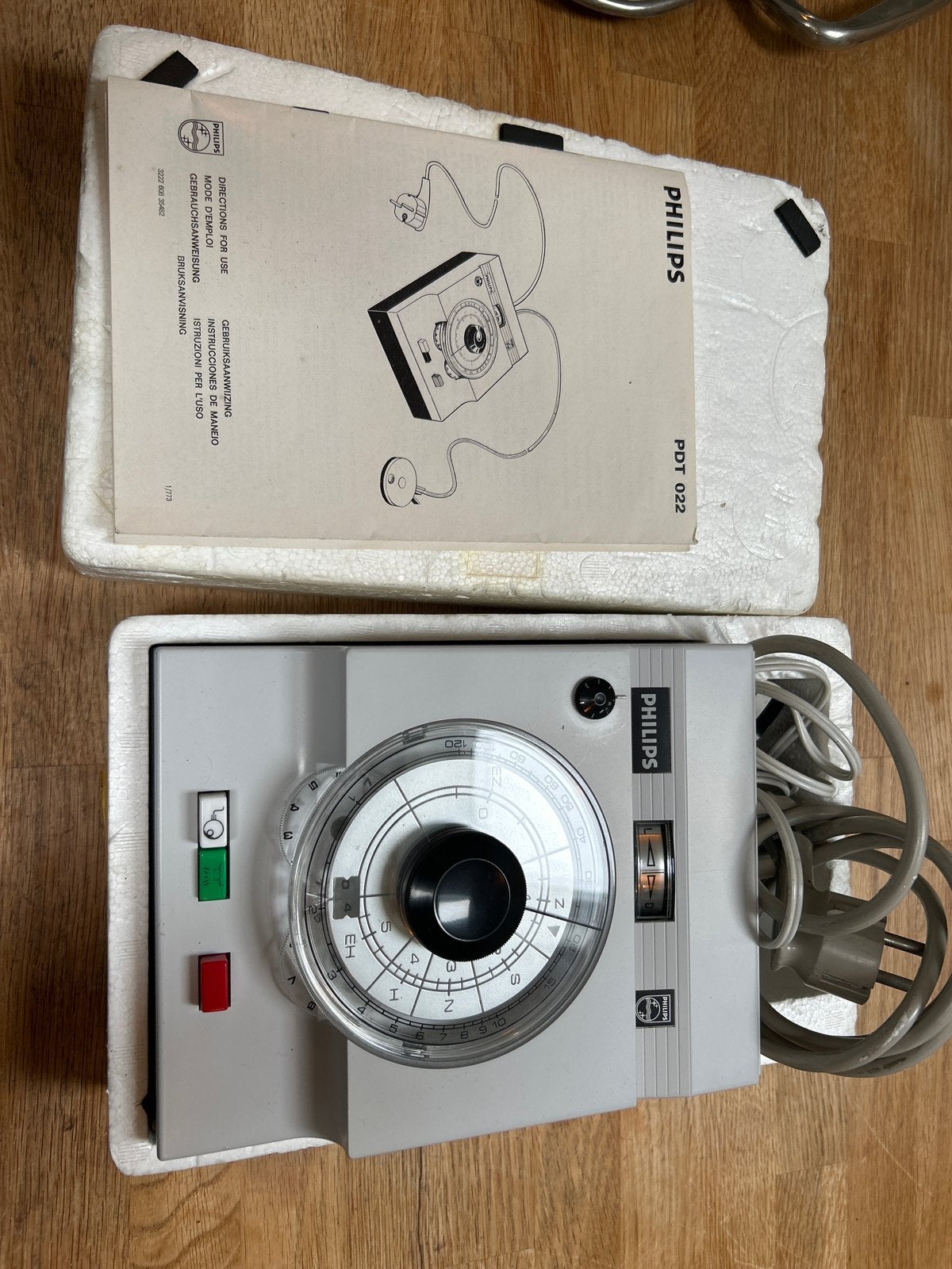 Vintage Philips PDT 022 Timer/Schakelaar met Handleiding, Ophalen, Zo goed als nieuw, Compact, Overige Merken
