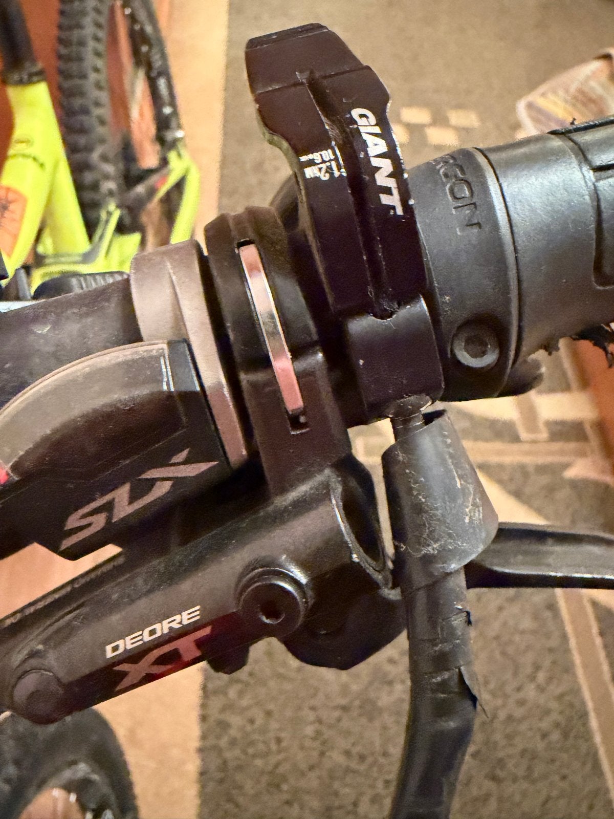 Giant Trance L 2021 met DT Swiss velgen en dropper post, Fully, Ophalen, Gebruikt, Giant