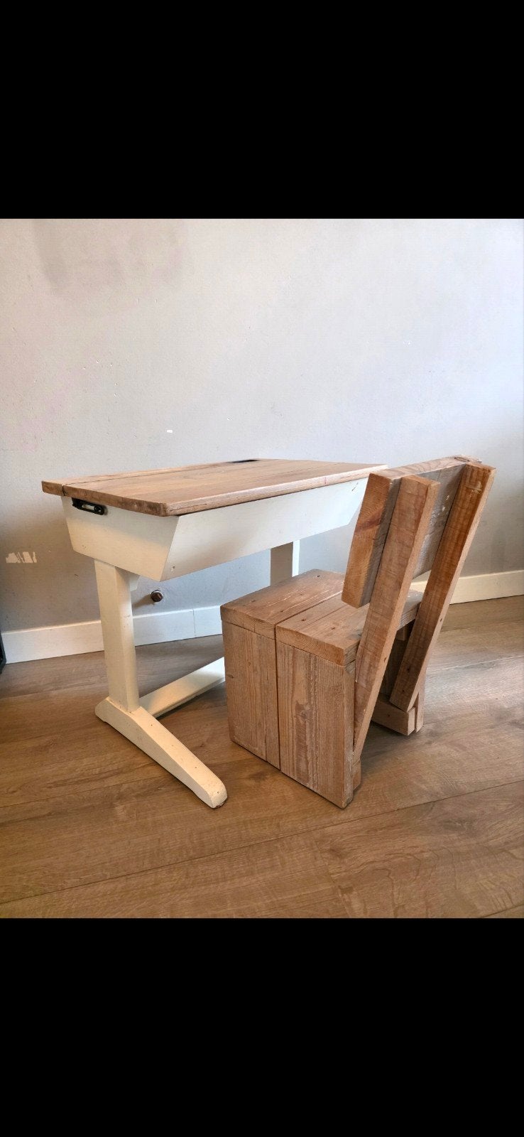 Vintage kinderbureau met stoel - Hout, Huis en Inrichting, Ophalen, Opbergruimte, Gebruikt, Hout