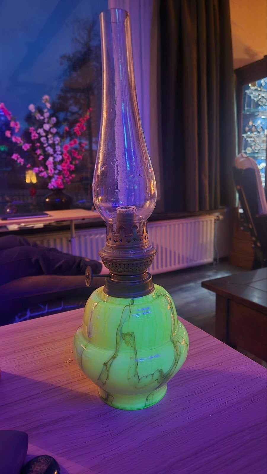 Antieke uranium olielamp - custard glas, Ophalen of Verzenden