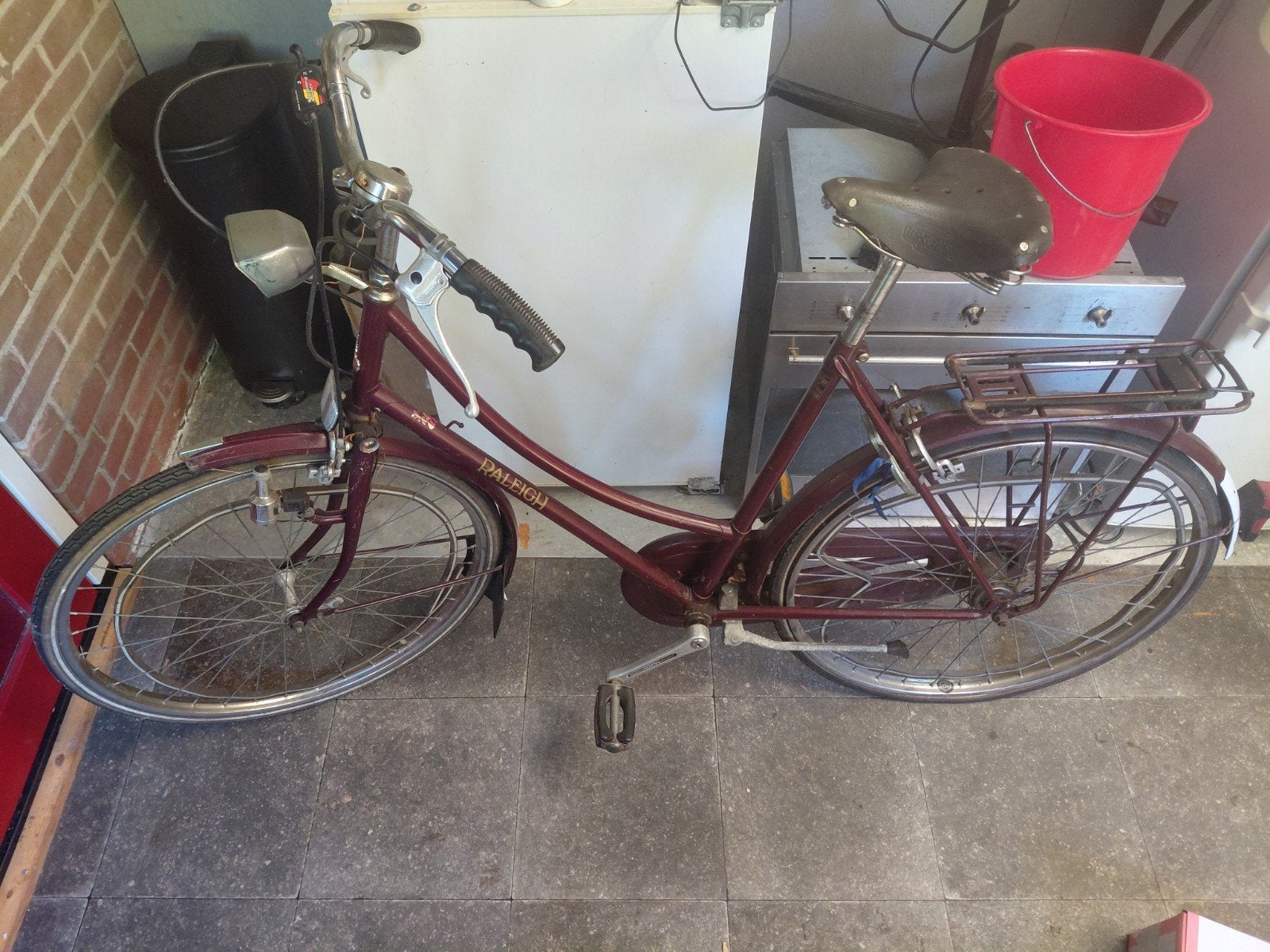 Oude Raleigh fiets, Fietsen en Brommers, Fietsen | Oldtimers, Ophalen