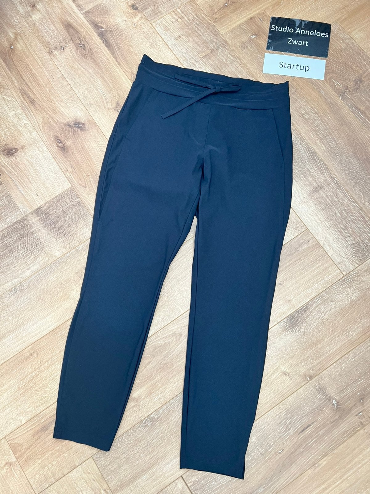 Studio anneloes startup broek M zwart travelstof, Maat 38/40 (M), Kort, Zwart, Ophalen of Verzenden