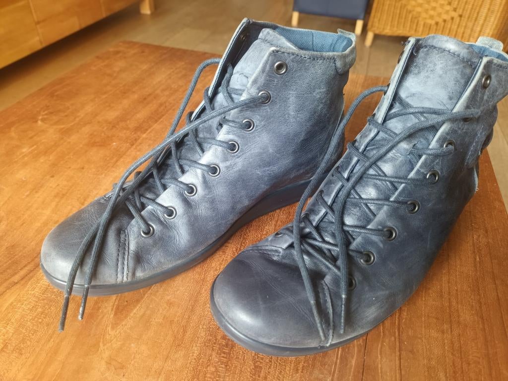 Ecco damesschoenen. Leer . Maat 39, Ecco, Blauw, Ophalen of Verzenden, Sneakers of Gympen
