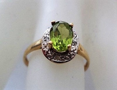 Prachtige vintage gouden ring peridot en diamanten (26), Ophalen, 18 tot 19, Zo goed als nieuw, Dame
