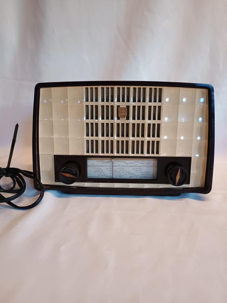 Vintage Philips BX135U buizenradio, Ophalen