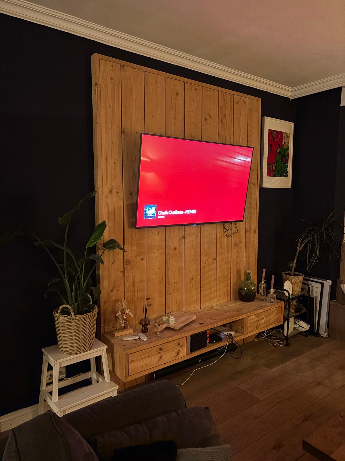 Houten TV-meubel met wandpaneel - Handgemaakt