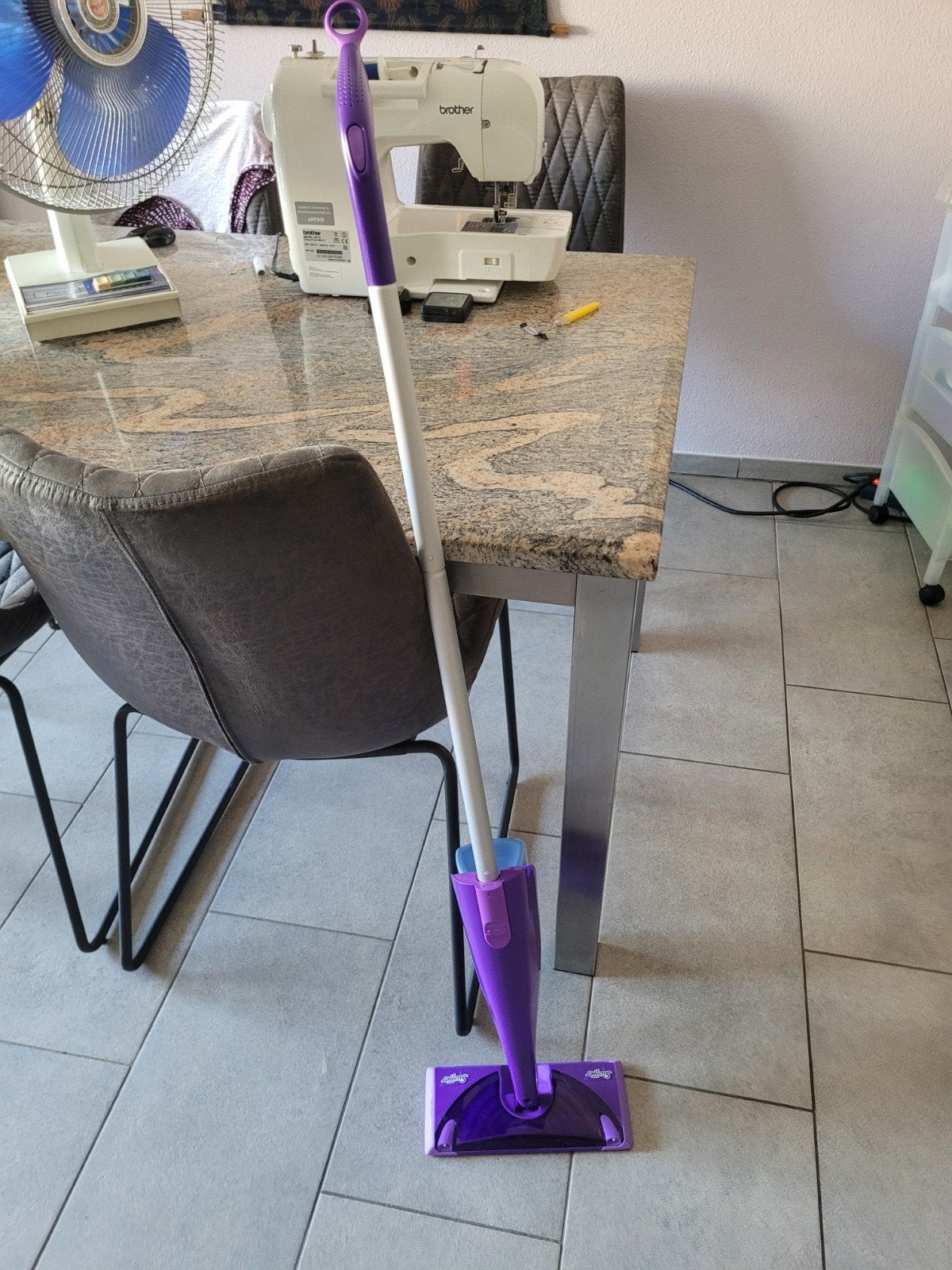 nieuwe Swiffer Wetjet met doekjes, Ophalen of Verzenden, Nieuw