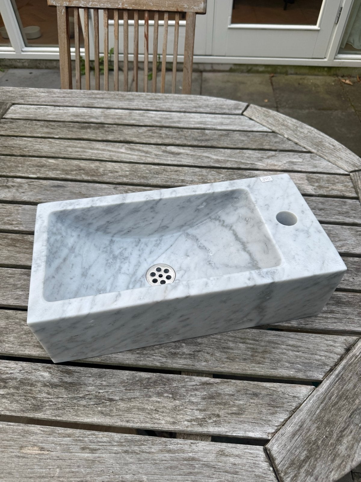 Marmeren fontein (nooit gebruikt), Ophalen, Nieuw, Steen, Wastafel