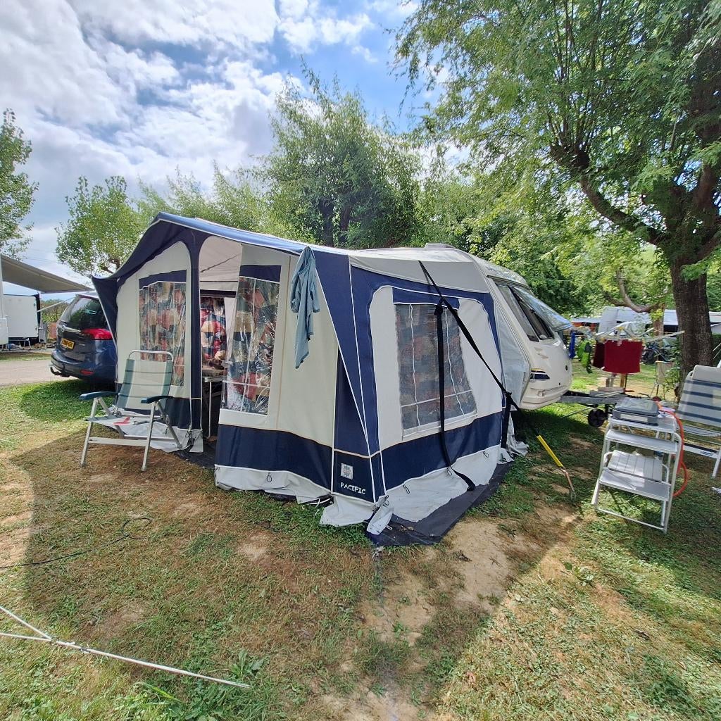 Walker voortent omloopmaat 870 cm (maat 9), gebruikt, Caravans en Kamperen, Voortenten en Luifels, Gebruikt, Walker Campingstyle