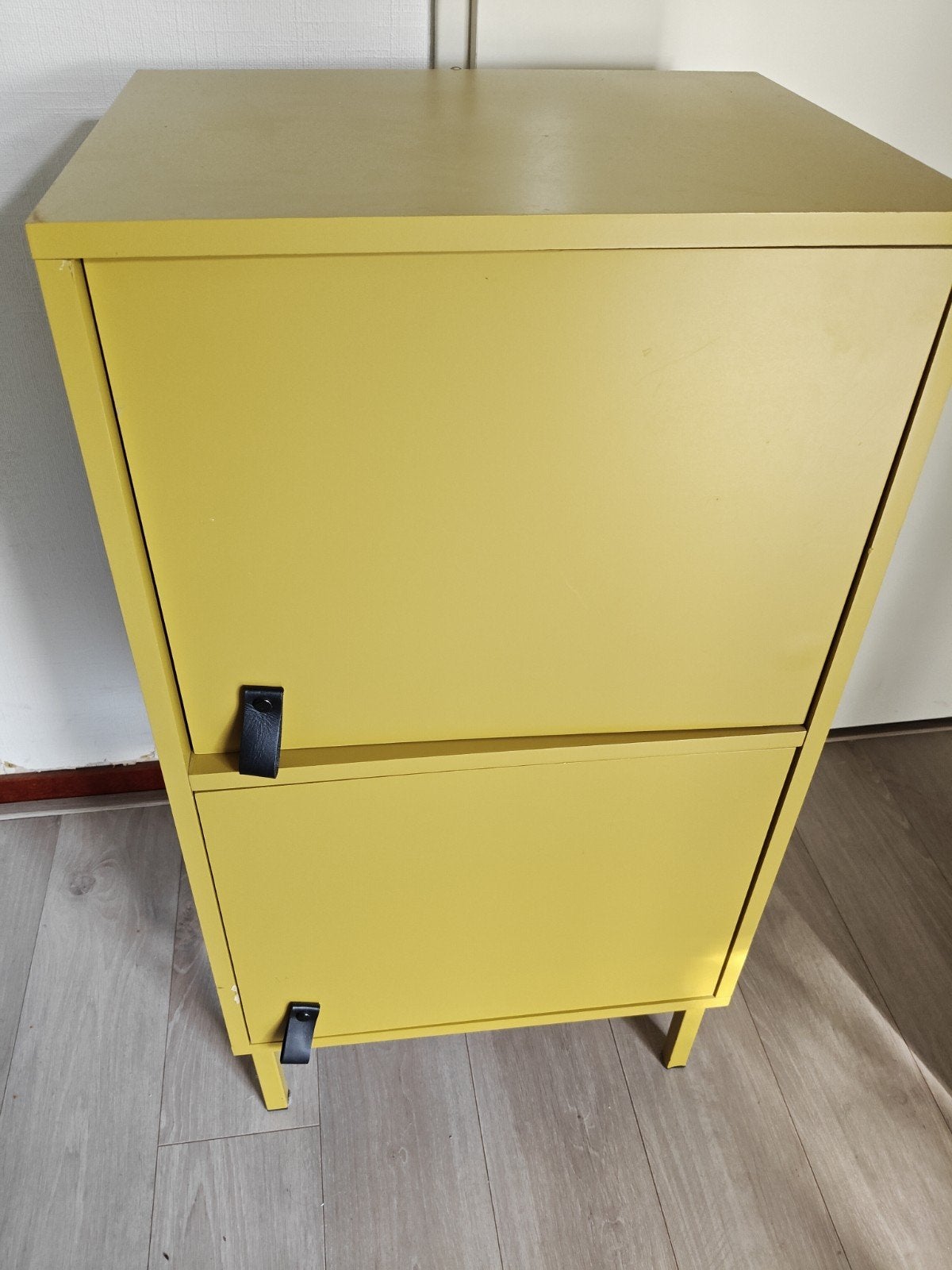Klein groen kastje - 45x35x85cm. Gratis op te halen, Huis en Inrichting, Ophalen, Gebruikt